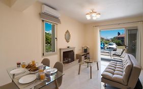 Bounatsa Studios&Apartments